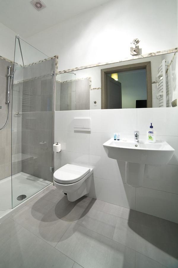 Avalis Apartamenty Poznań Buitenkant foto